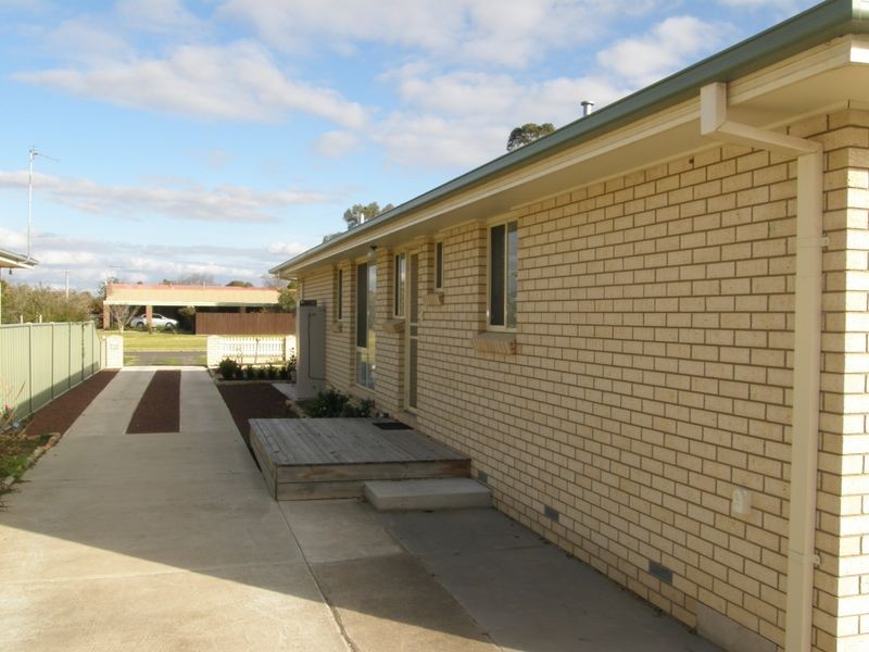 54 George Street, Maffra VIC 3860