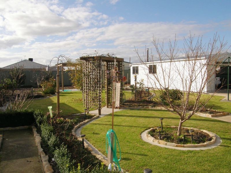 54 George Street, Maffra VIC 3860