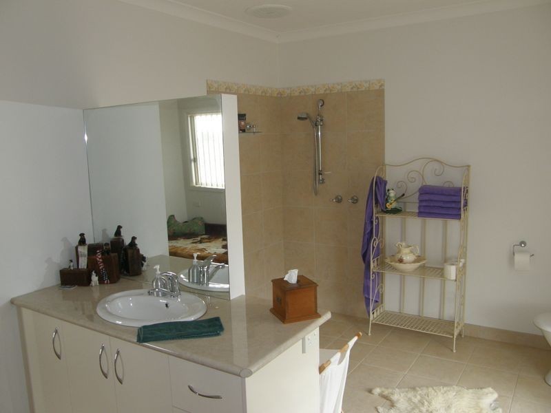 127-129 Powerscourt Street, Maffra VIC 3860