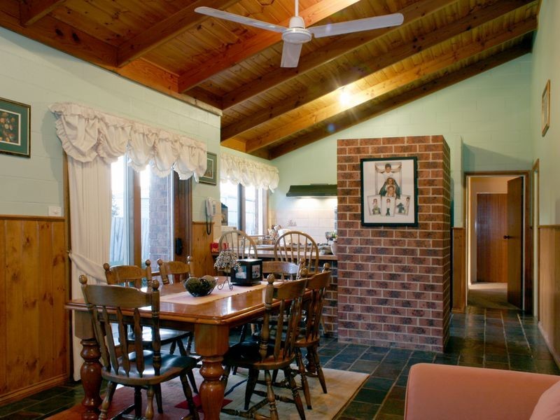 34 George Street, Maffra VIC 3860