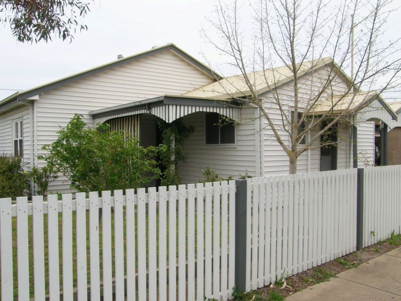 89 Knight Street, Maffra VIC 3860