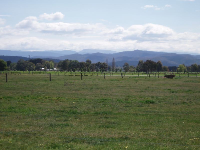 Maffra-Briagalong Road, Boisdale VIC 3860