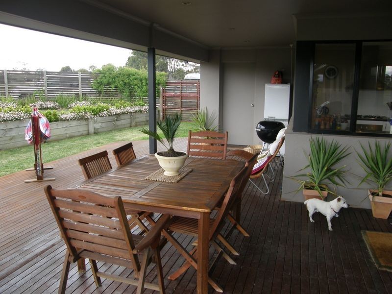 136 Sandy Creek Road, Maffra VIC 3860