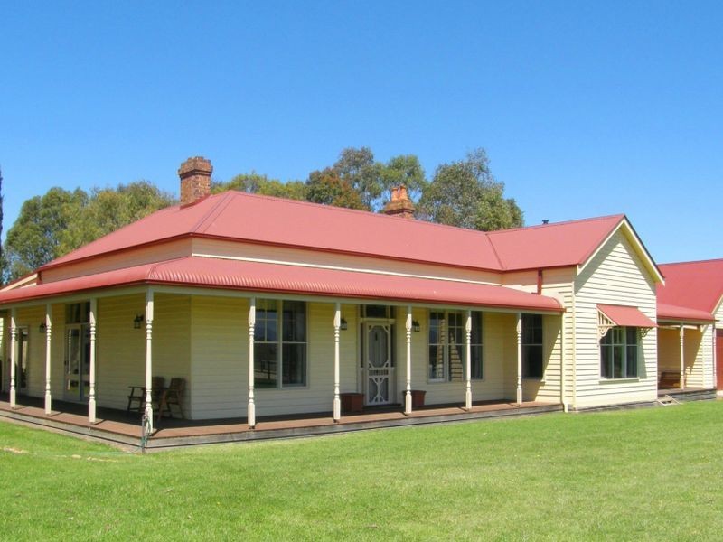 213 Sandy Creek Road, Maffra VIC 3860
