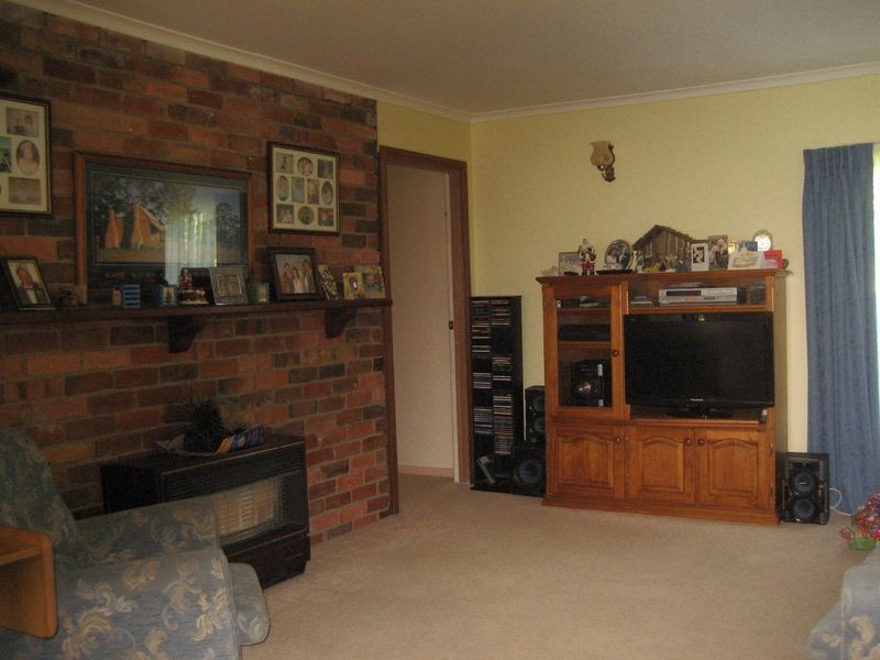 72 Knight Street, Maffra VIC 3860
