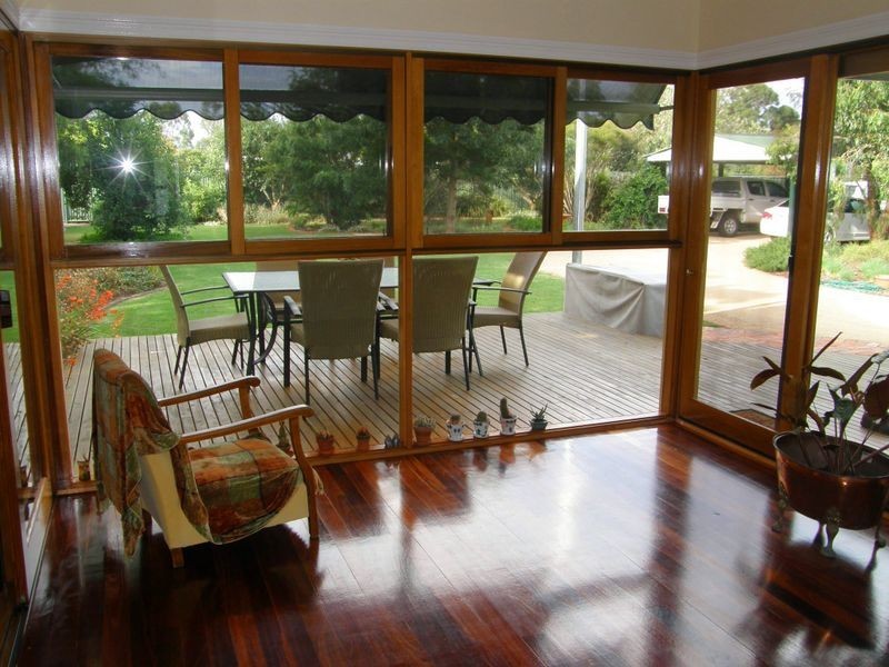 25 Victoria Street, Briagolong VIC 3860