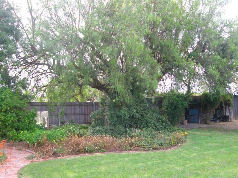 25 Victoria Street, Briagolong VIC 3860