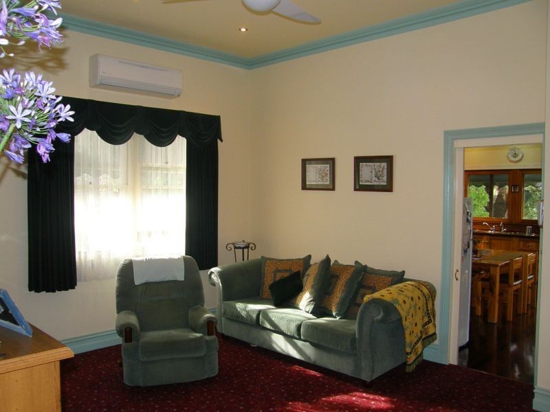 25 Victoria Street, Briagolong VIC 3860