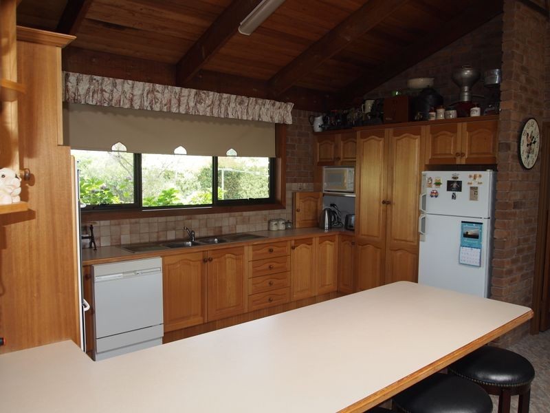 1301 Maffra-Briagolong Road, Bushy Park VIC 3860