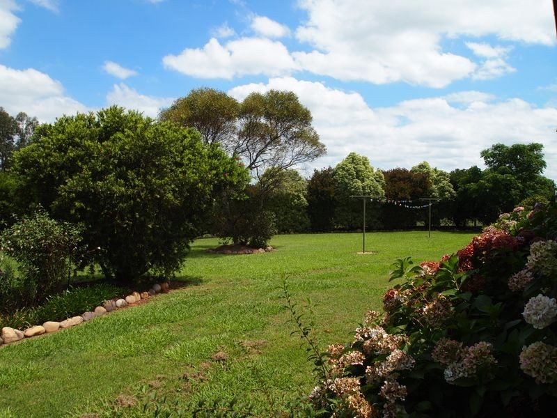 1301 Maffra-Briagolong Road, Bushy Park VIC 3860