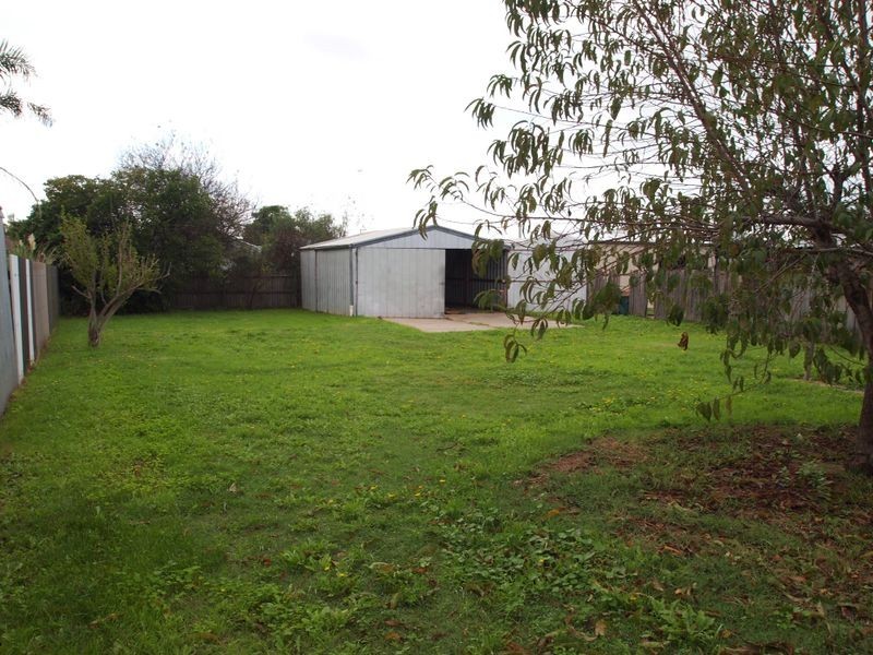 10 Knight Street, Maffra VIC 3860