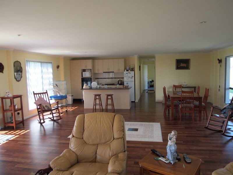 84 Freestone Creek Road, Briagolong VIC 3860