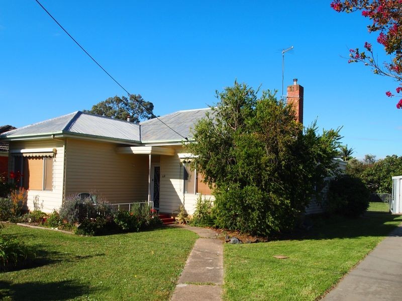 64 Powerscourt Street, Maffra VIC 3860