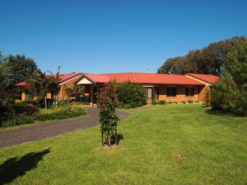 2 Creighton Court, Maffra VIC 3860
