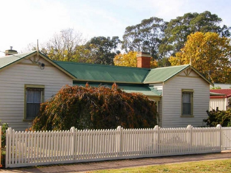50 Queen Street, Maffra VIC 3860