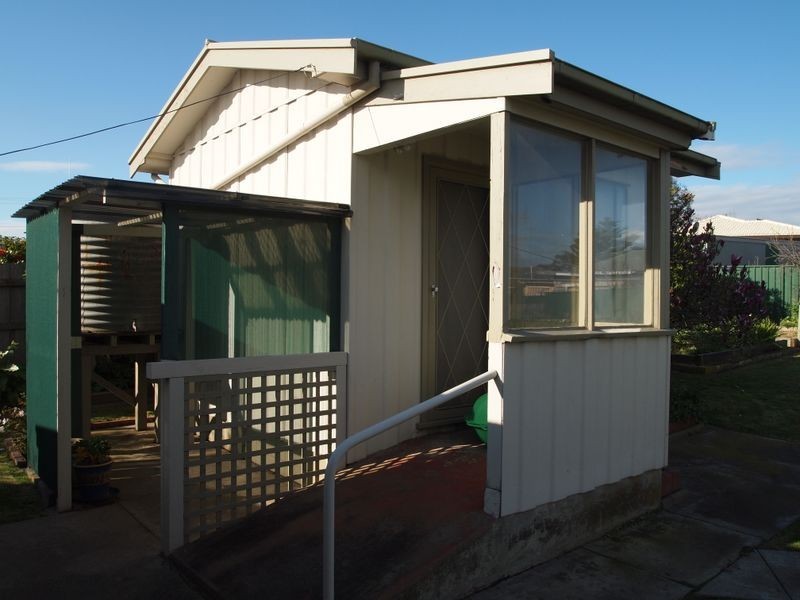 20 Carpenter Street, Maffra VIC 3860