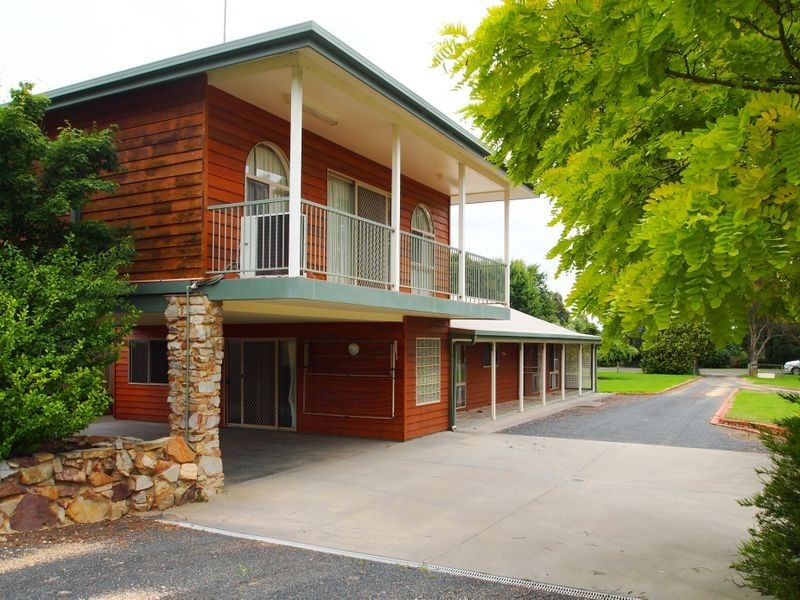 17-19 McLean Street, Briagolong VIC 3860