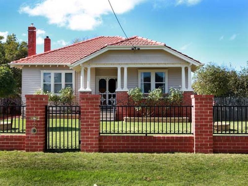 50 Powerscourt Street, Maffra VIC 3860