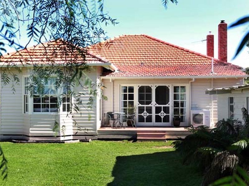 50 Powerscourt Street, Maffra VIC 3860