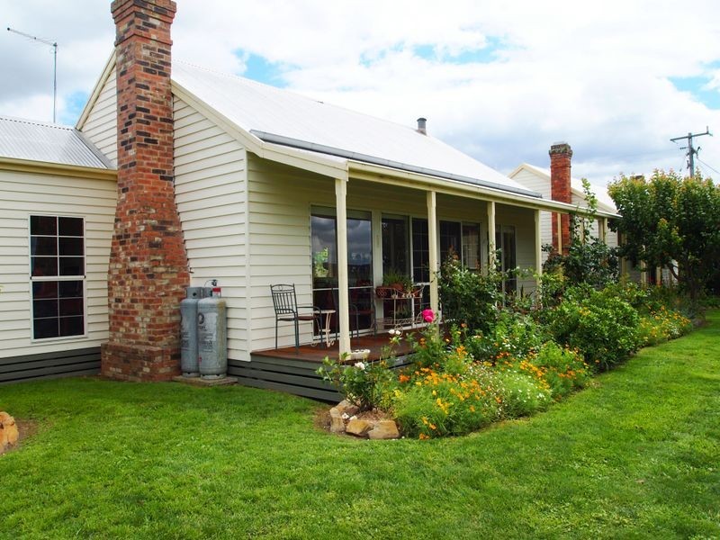 33 Grays Lane, Briagolong VIC 3860