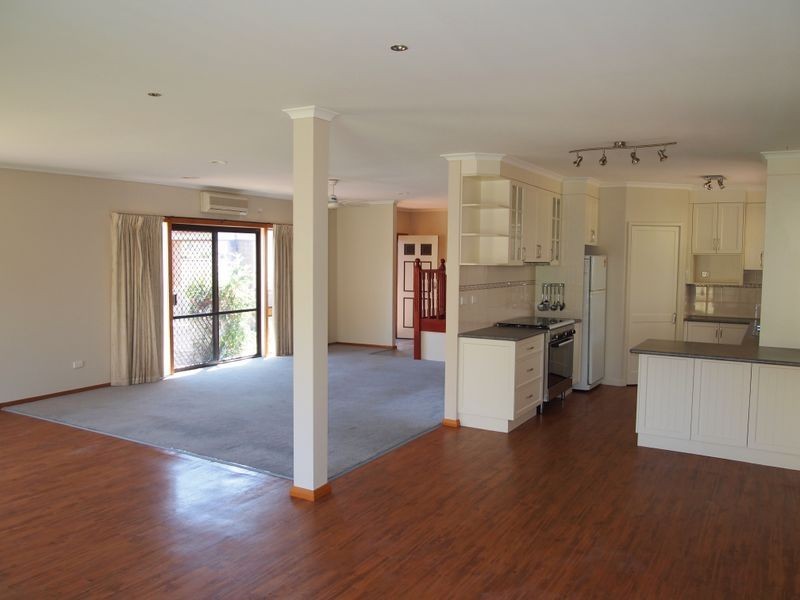 19 Charles Street, Maffra VIC 3860