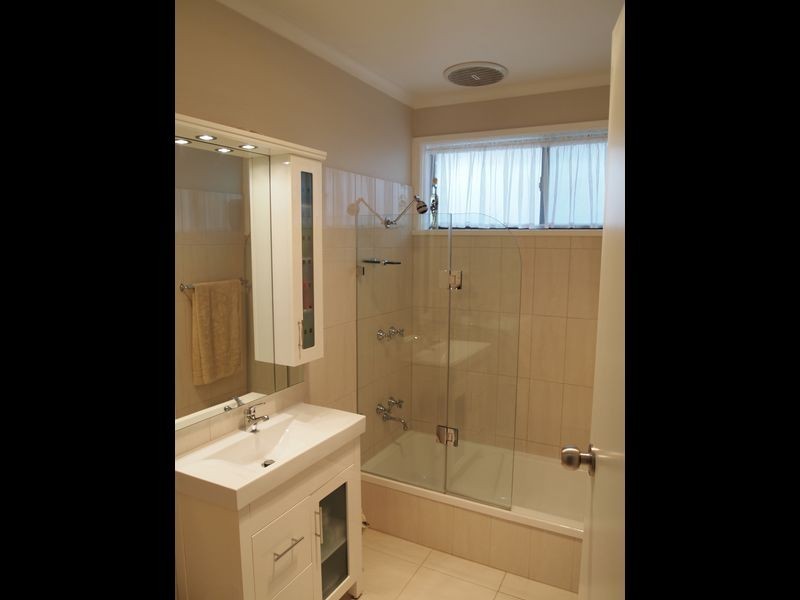 49a King Street, Maffra VIC 3860