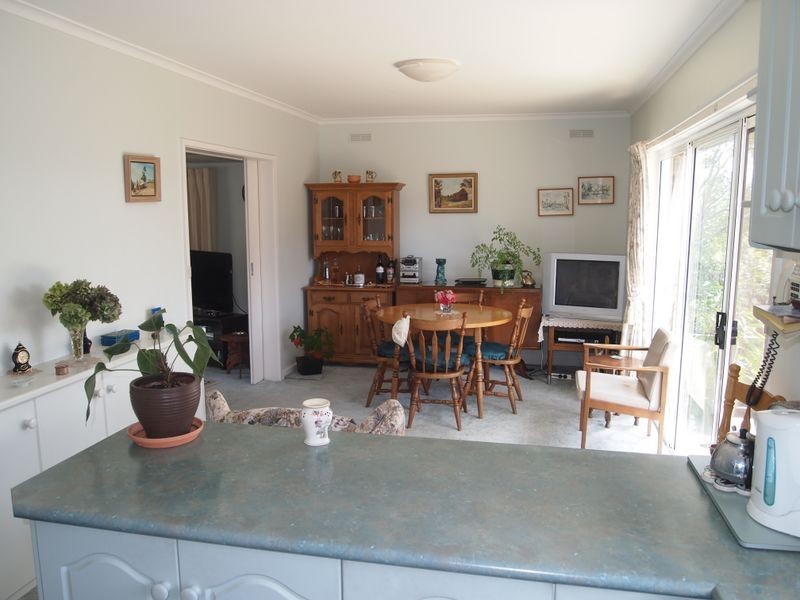 30 Henry Street, Maffra VIC 3860