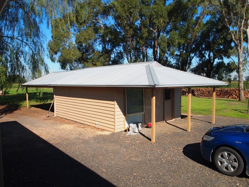 376 Tinamba-Newry Road Newry, Maffra VIC 3860