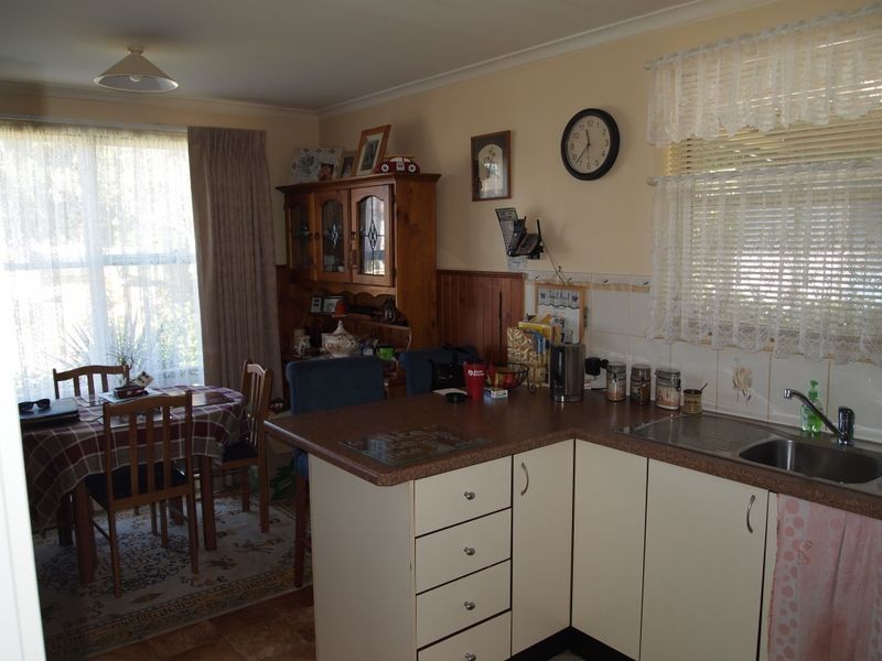 4 Munro Street, Maffra VIC 3860