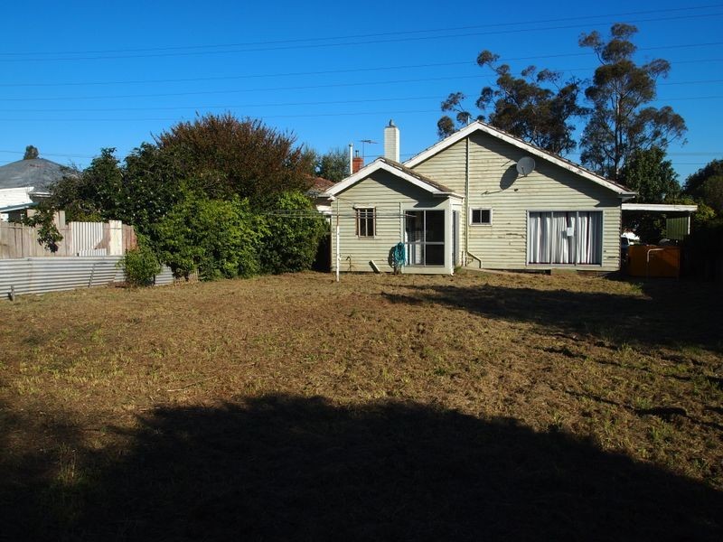 2 Stratford Road, Maffra VIC 3860