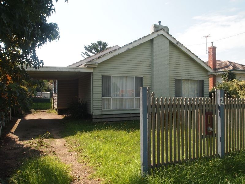2 Stratford Road, Maffra VIC 3860