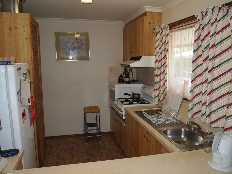 1 Davis Street, Maffra VIC 3860