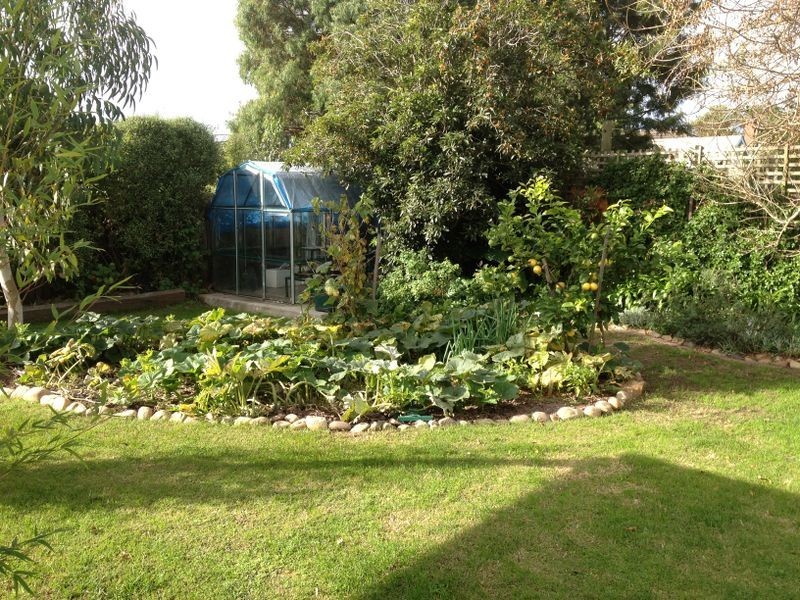 48 Carpenter Street, Maffra VIC 3860