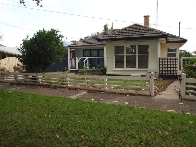 5 McMillan Street, Maffra VIC 3860