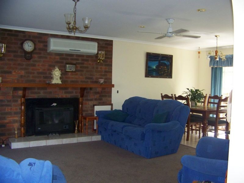 68 Queen Street, Rosedale VIC 3847