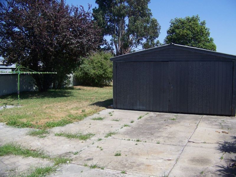 8 Dawson Street, Rosedale VIC 3847