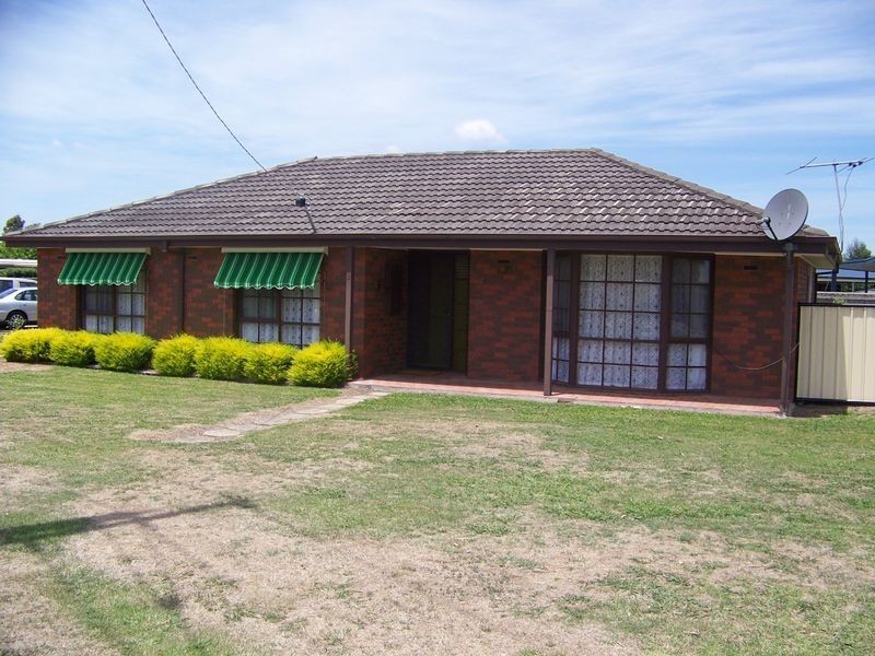 2 Ayres Court, Rosedale VIC 3847