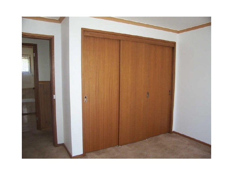 10 Dawson Street, Rosedale VIC 3847