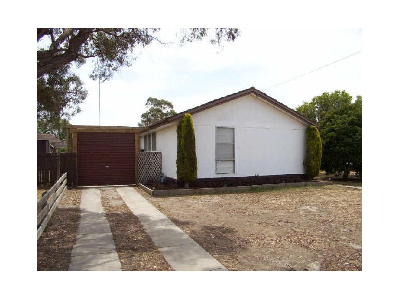 16 Latrobe Street, Rosedale VIC 3847