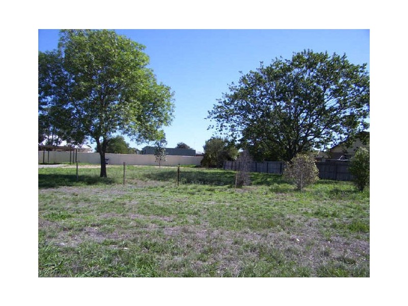 4 Latrobe, Rosedale VIC 3847