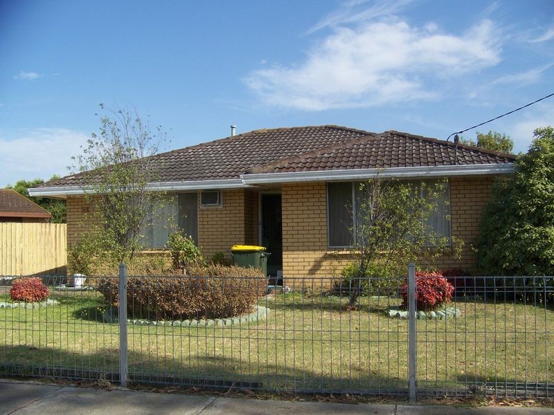 12 Dawson Street, Rosedale VIC 3847