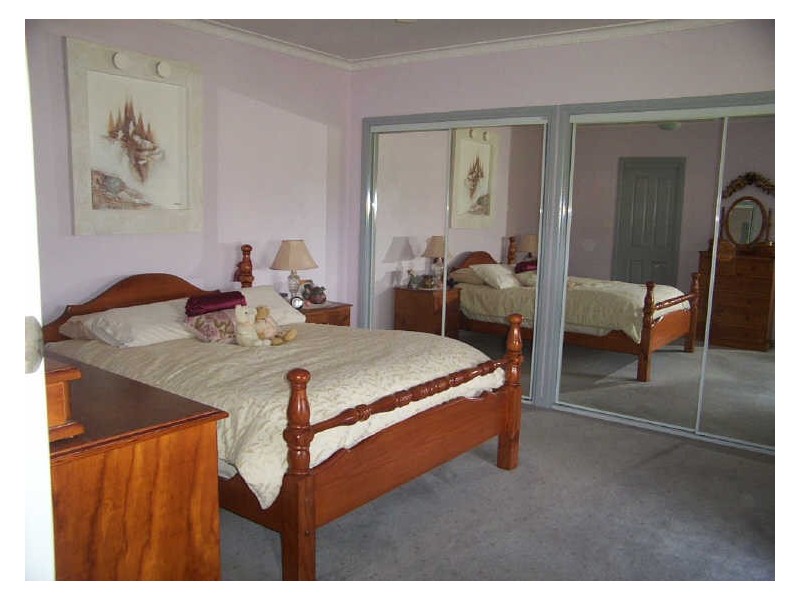 5 Widdowson Court, Rosedale VIC 3847