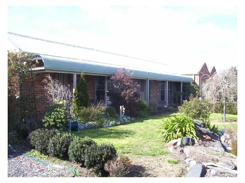 5 Widdowson Court, Rosedale VIC 3847