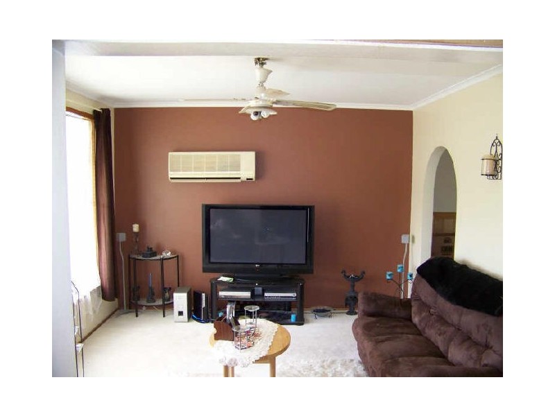 9 Walton Street, Rosedale VIC 3847