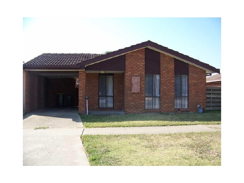 33 Latrobe Street, Rosedale VIC 3847