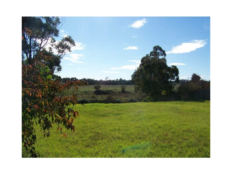 30 Queen Street, Rosedale VIC 3847