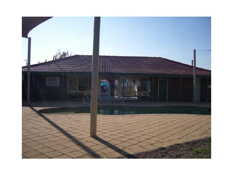 102 Mayfair Gardens, Traralgon VIC 3844
