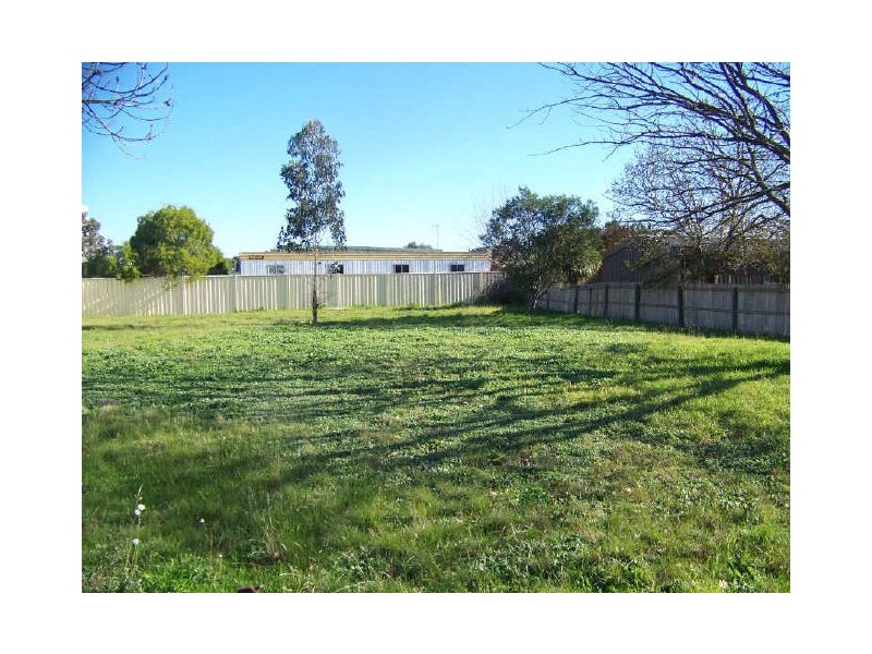 4 Latrobe, Rosedale VIC 3847