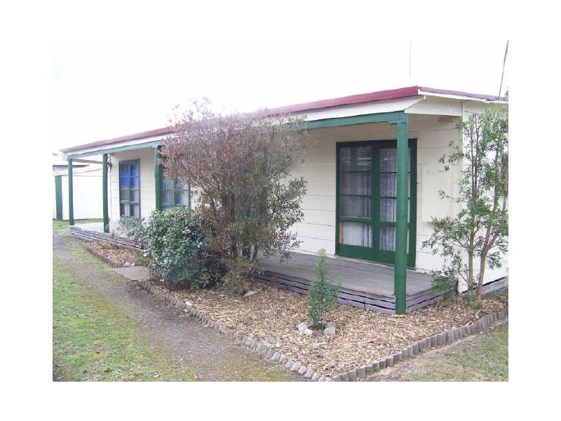 4 George Street, Rosedale VIC 3847