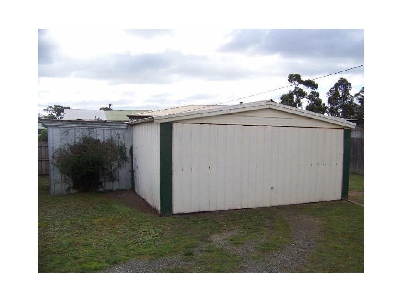 4 George Street, Rosedale VIC 3847